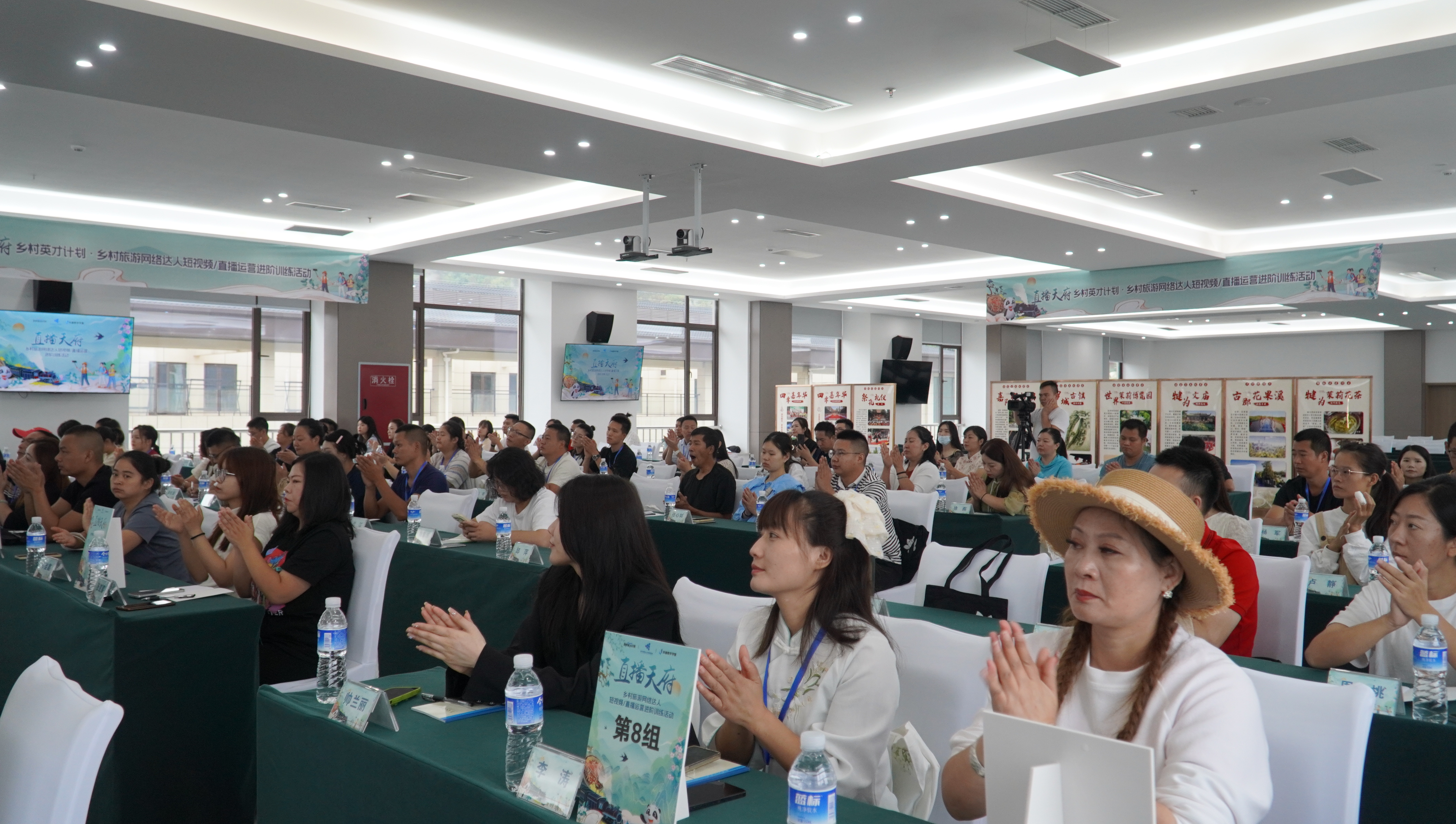 营销培训师视频 8dccf3d568dc47348045e314133b1ebf.jpg